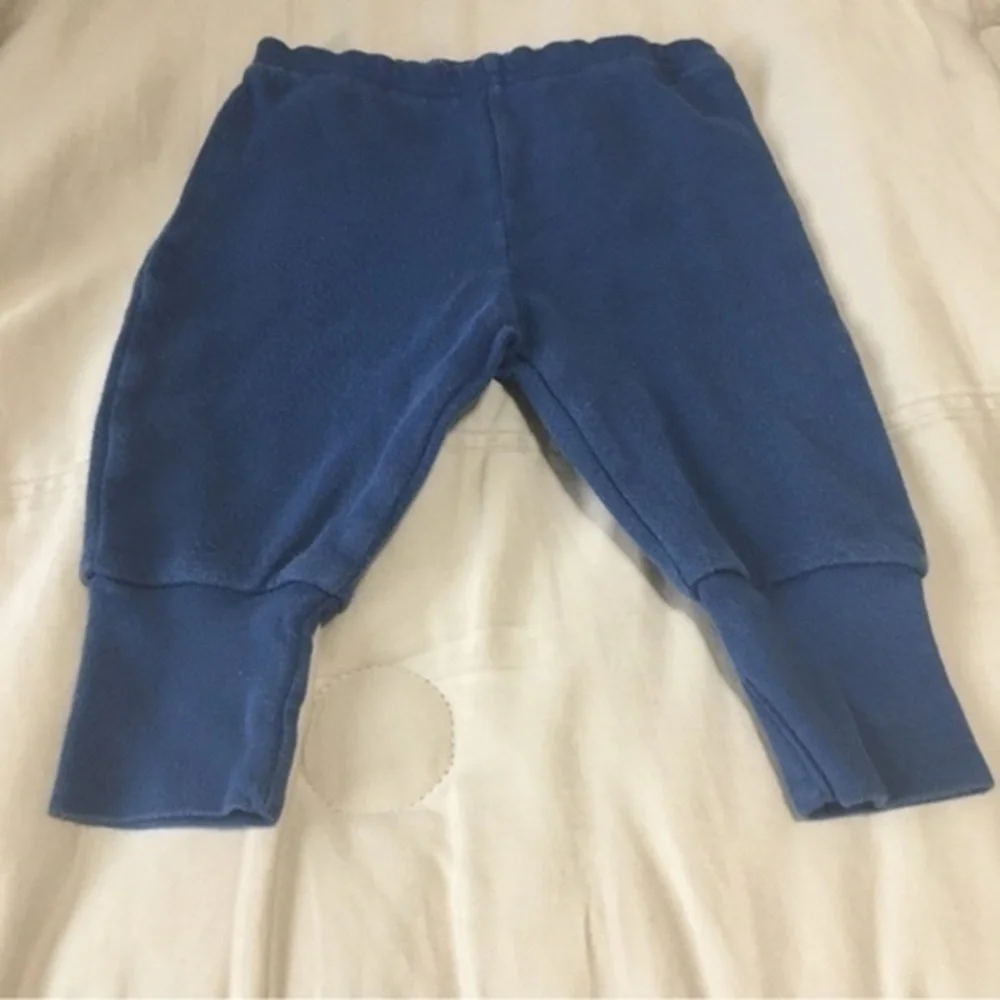 Carter’s boys size 6 months navy sweatpants